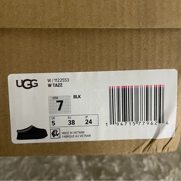 Ugg Tazz slippers